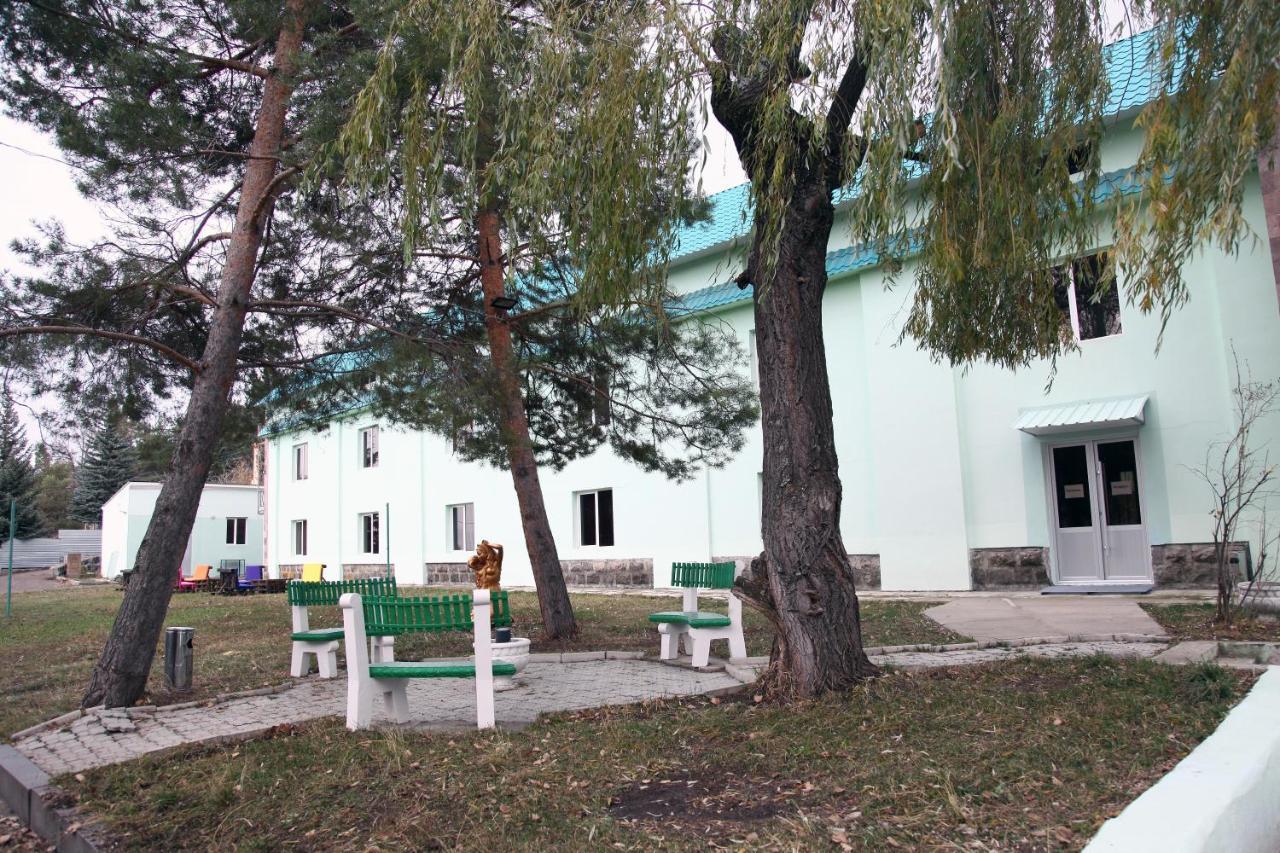 N&R Rest House Tsaghkadzor Exterior foto