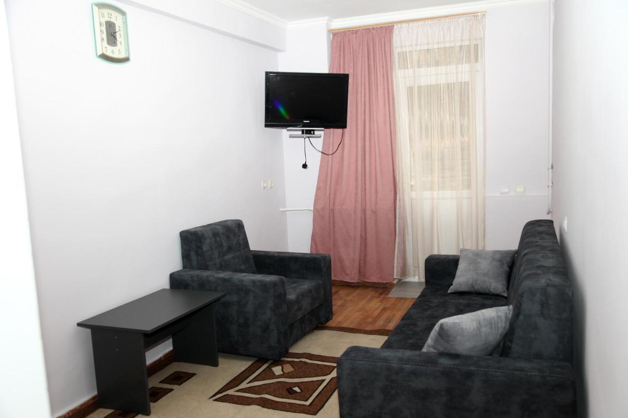 N&R Rest House Tsaghkadzor Exterior foto