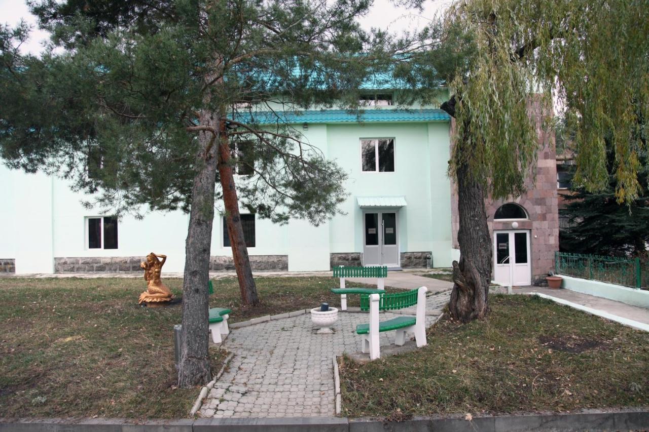 N&R Rest House Tsaghkadzor Exterior foto